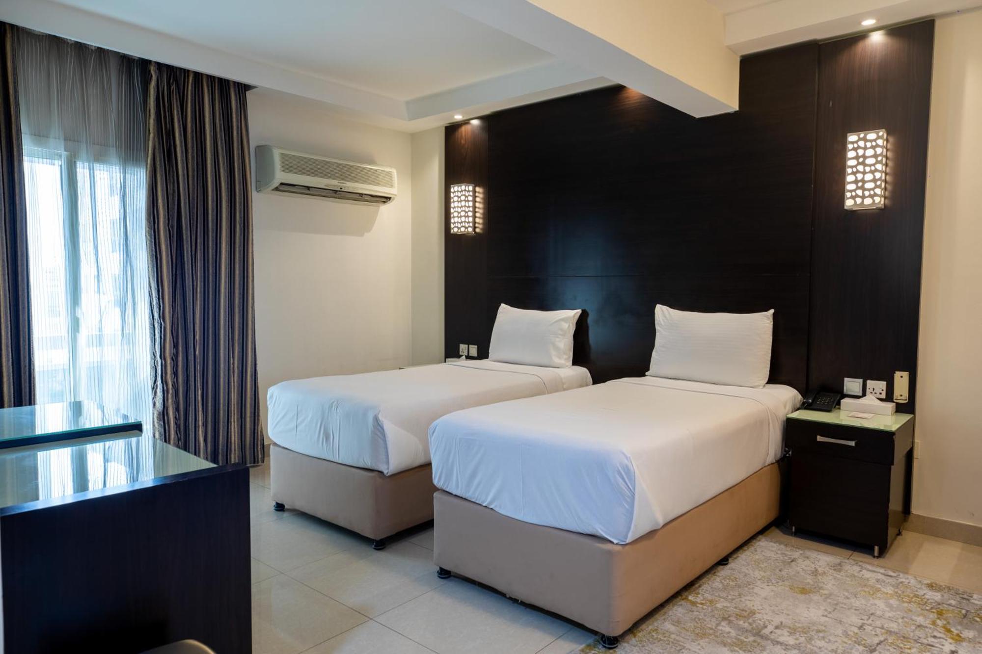 Panorama Hotel Bur Dubai Exterior photo